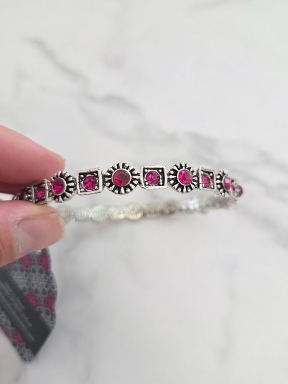 Paparazzi Pink Rhinestone Silver Bangle Bracelet NWT - Picture 5 of 7